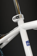 Load image into Gallery viewer, 26" Monza BMX WHITE